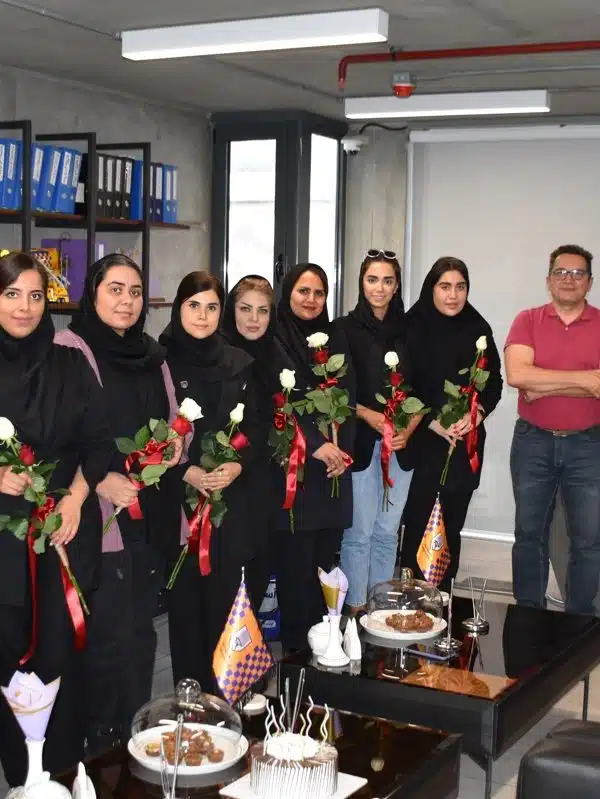 روز دختر در کارخانه ازما بتن
